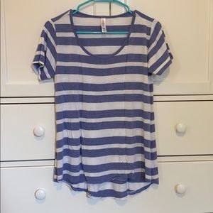 LuLaRoe shirt